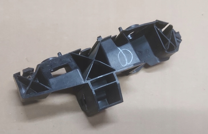 Напрямна напрямна бампера audi q5 80a807283a aso Оригінал