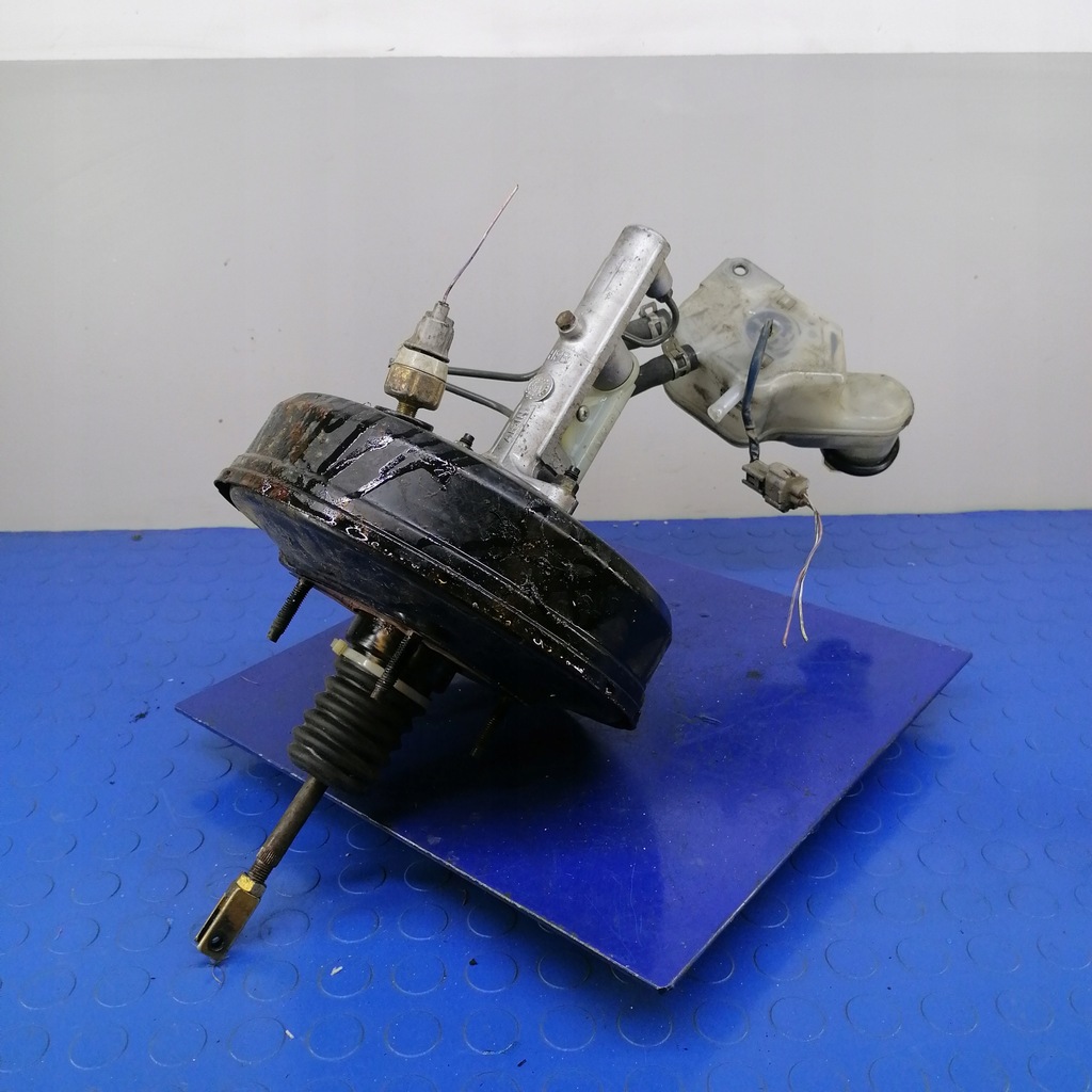 фото №1, Toyota avensis verso 2.0 усилитель тормозов тормозные