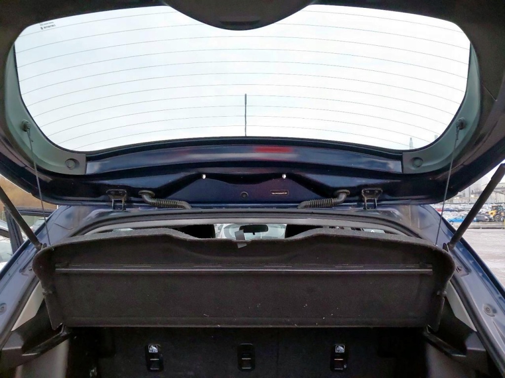 Suzuki sx4 s-cross крышка багажника задний  комплектная zq4 Доставка