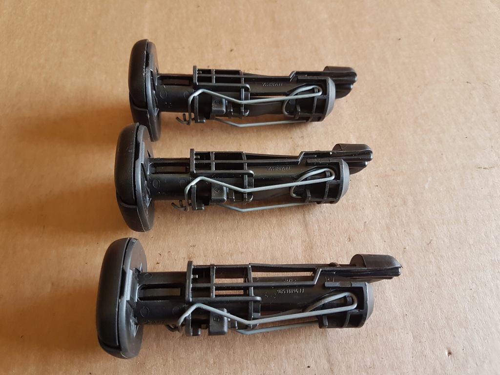 фото №1, Citroen c5 iii кронштейн регулировка подголовник