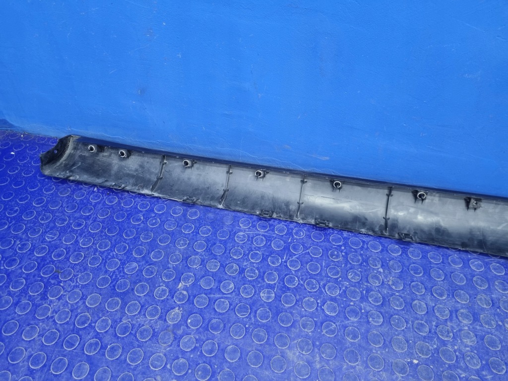 Tesla model y правая накладка порог оригинал 1497744-00-c с Разборки