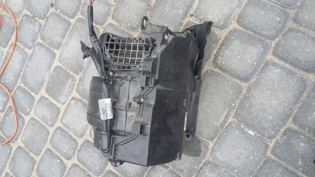 фото №1, Audi a6 c6 kombi отопитель