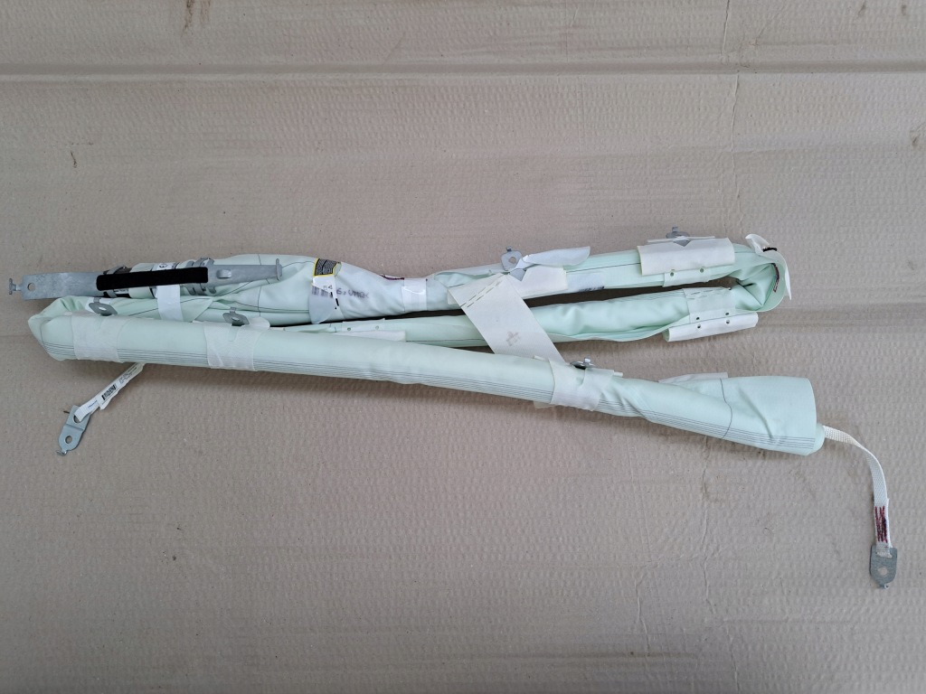 фото №1, Шторка безопасности правая maserati quattroporte vi 6700096700