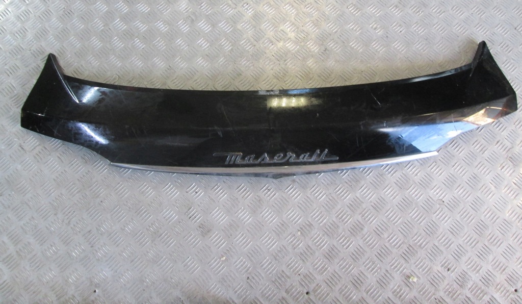 фото №1, Накладка крышки задняя maserati levante 670042733