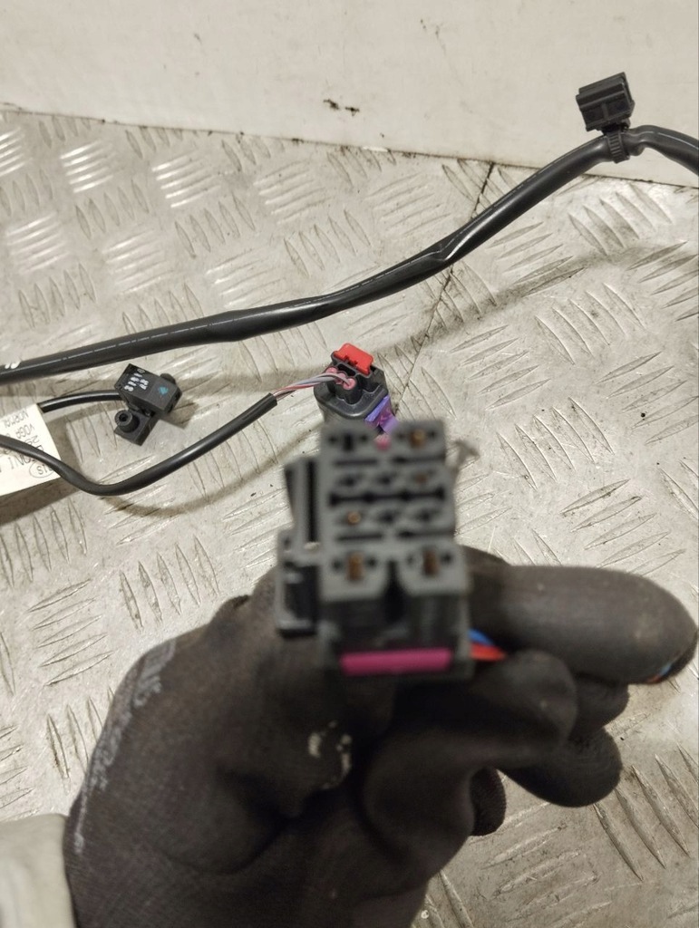 фото №5, Audi a8 s8 d4 4h 2014 інша джгут трубопровід / кабелі 4h0971365g