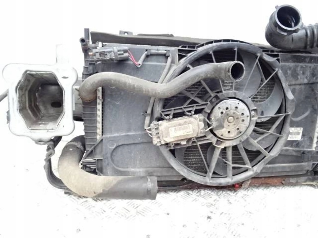 фото №10, Радіатор kpl. volvo s40 v50 07-12r., lift 2.0 d.