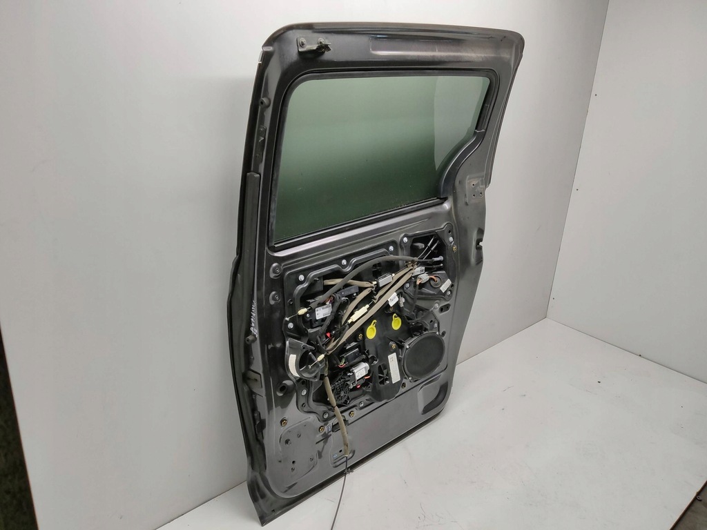 фото №9, 2018 chrysler pacifica дверь задние