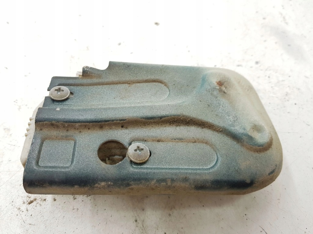 Volkswagen passat b5 1997 привод крышка заливной топлива 3b0810773 Недорого