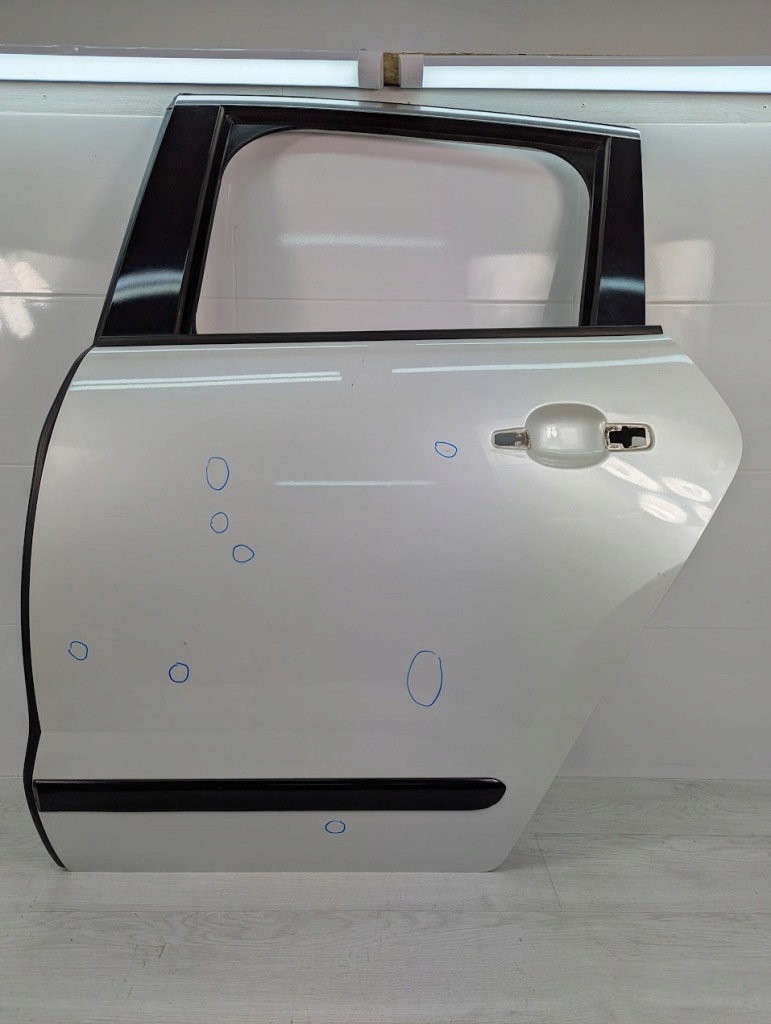 фото №1, Двері лівий задня peugeot 3008 9006q1