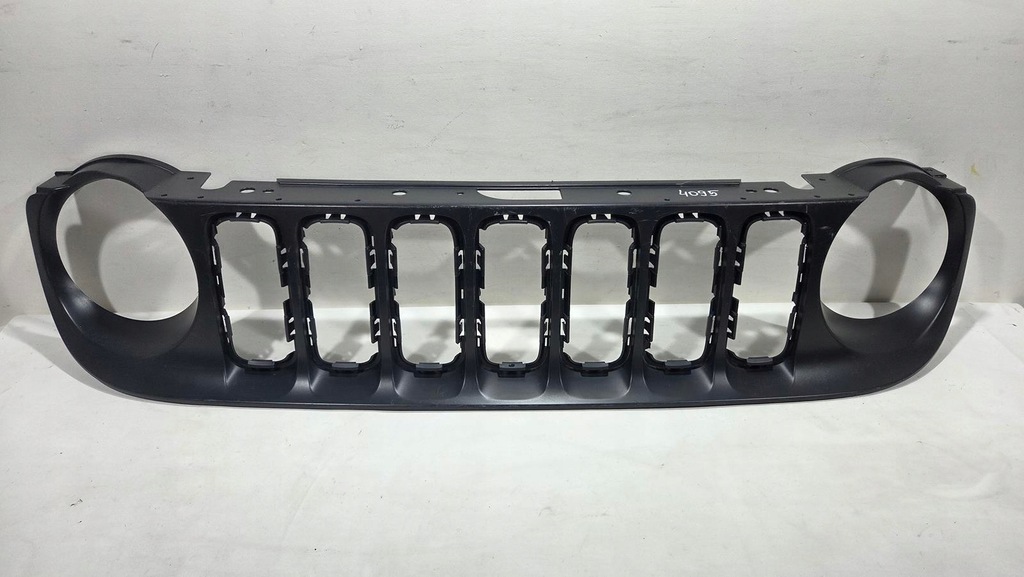 фото №1, Решітка радіатора решітка радіатора бампера радіатора jeep renegade 735587825 перед передній