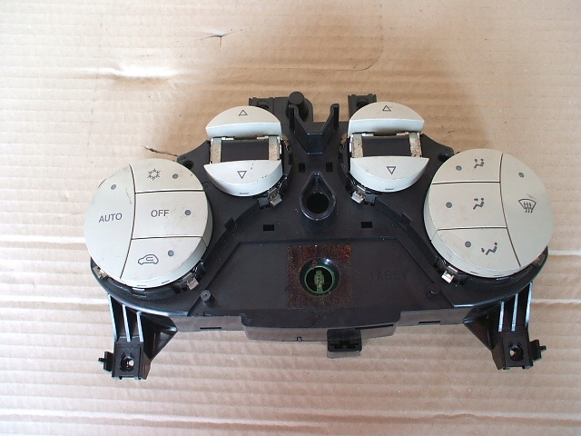 фото №1, Fiat 500 панель кондиционера обдув