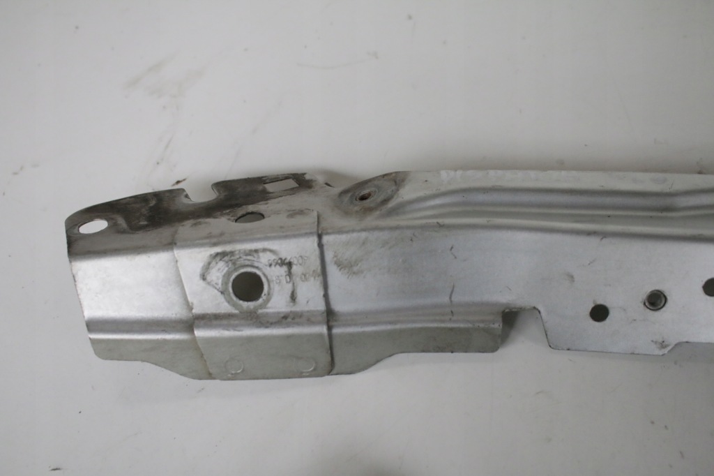 Держатель поперечина перед citroen jumpy dispatch в Украине