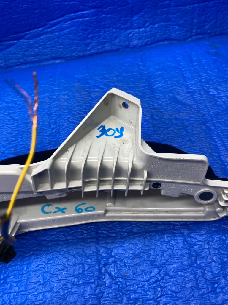 Led протитуманна фара mazda cx60 w6082 kaaa 51060 Ціна