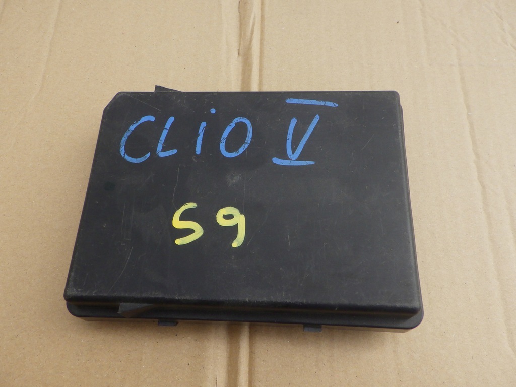 фото №3, Коробка запобіжників модуль bsm renault clio v