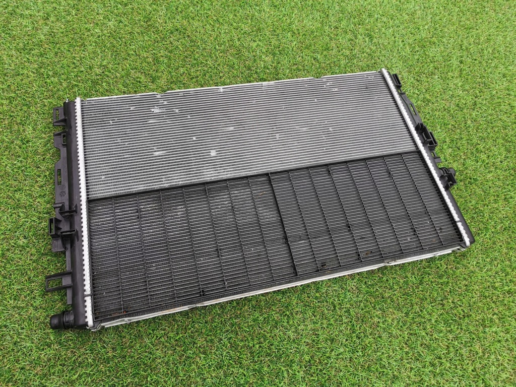 фото №1, Mercedes amg радіатор wody a0995005403