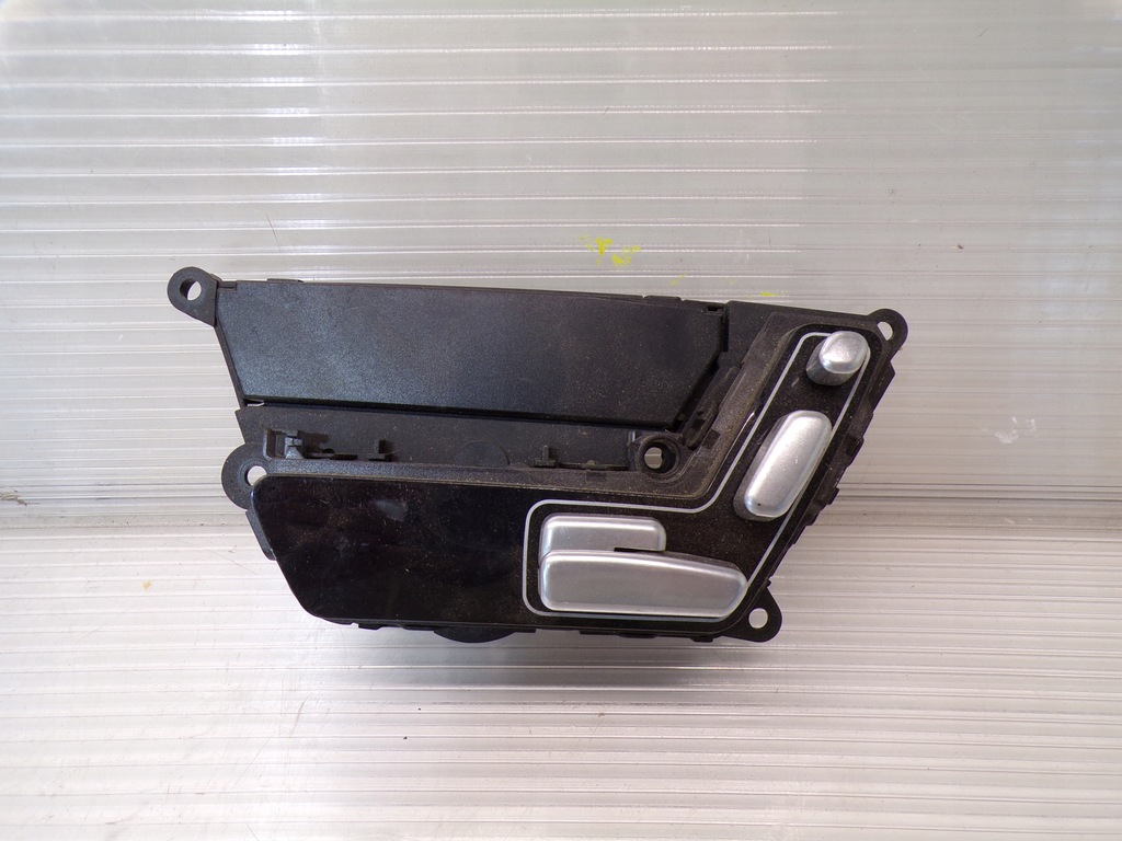 фото №1, Панель сиденье правый mercedes w221 2218706551