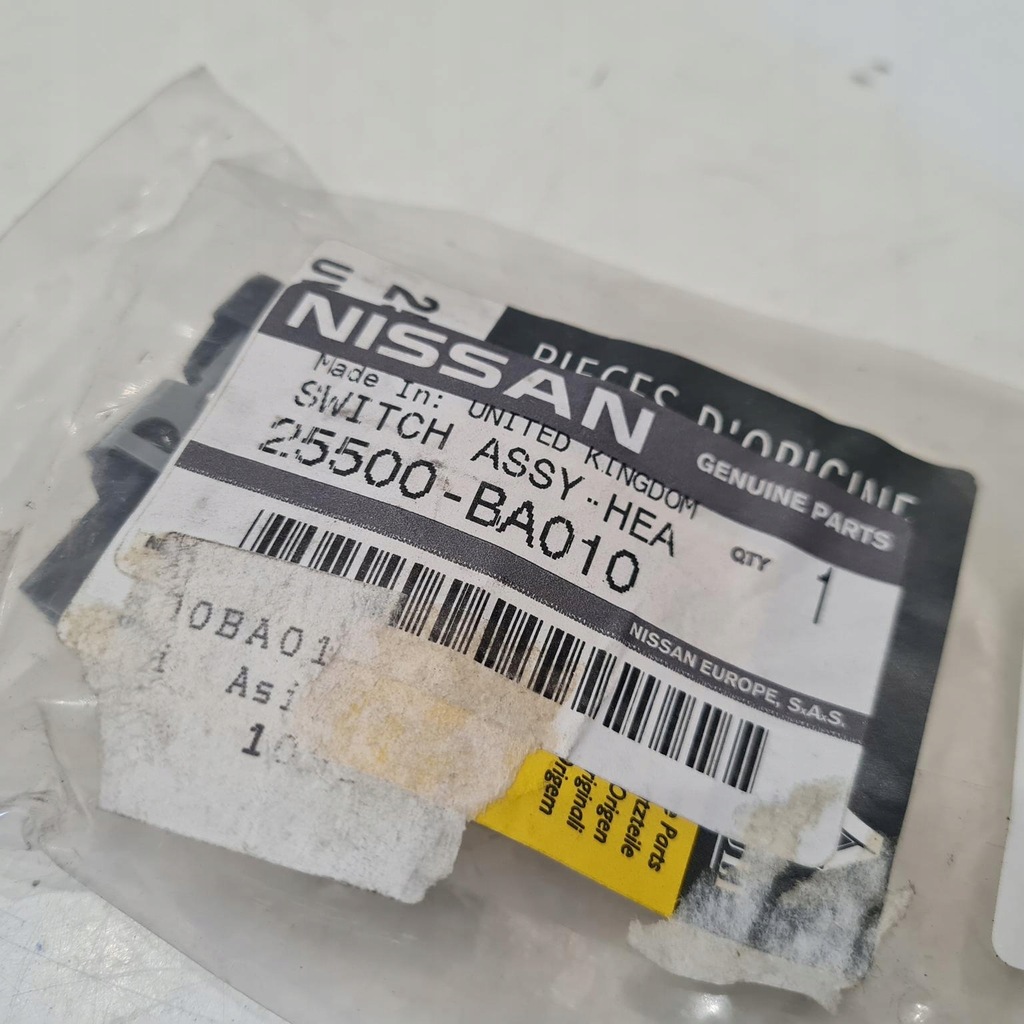 фото №6, Nissan primera p12 переключатель подогрев сиденье 25500-ba010