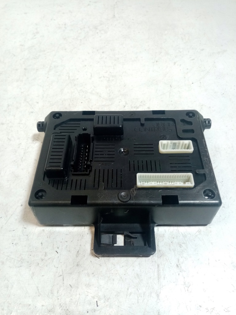 Модуль блок управления bcm renault modus 8200292040 Цена