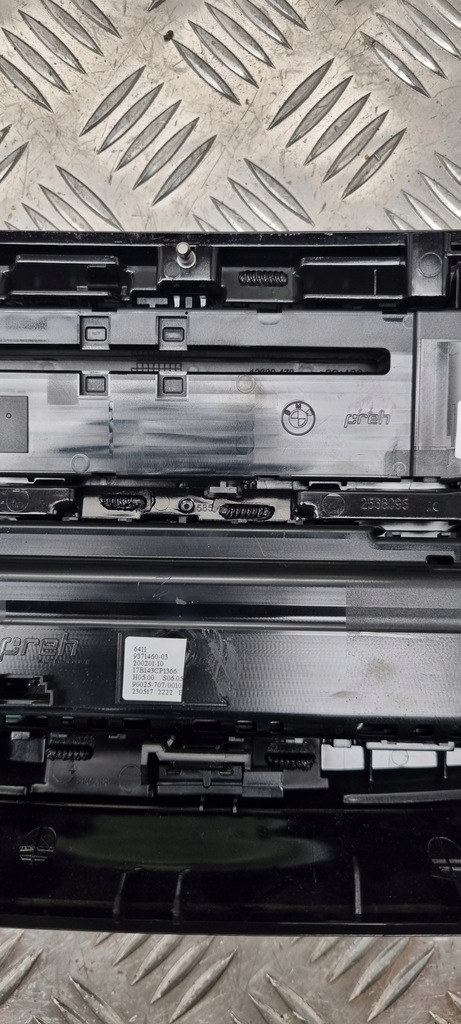 фото №10, Bmw f39 f45 f46 f48 панель обдув кондиціонера 9371457 9371460