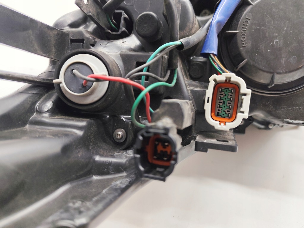 фото №15, Infiniti qx70 лампи фари перед ксенон комплект