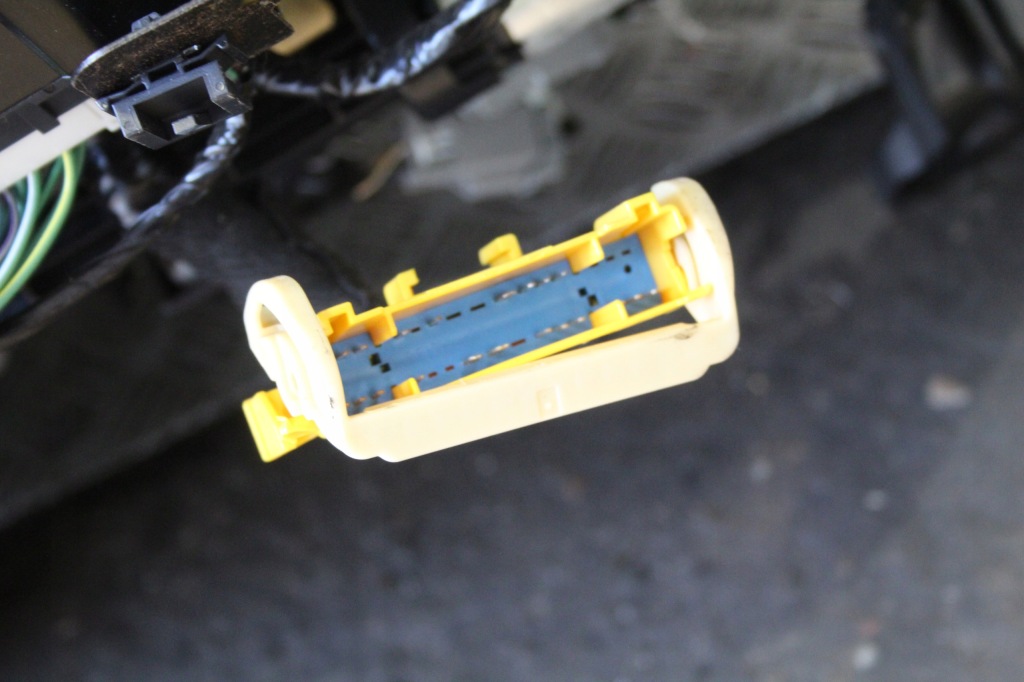 фото №5, Сиденья салон кожа обивка jeep grand cherokee wk2 lift