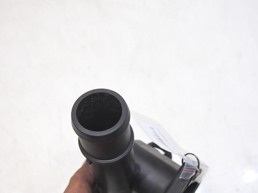 фото №6, Патрубок воды dodge caliber 2.0 crdi 038121132g