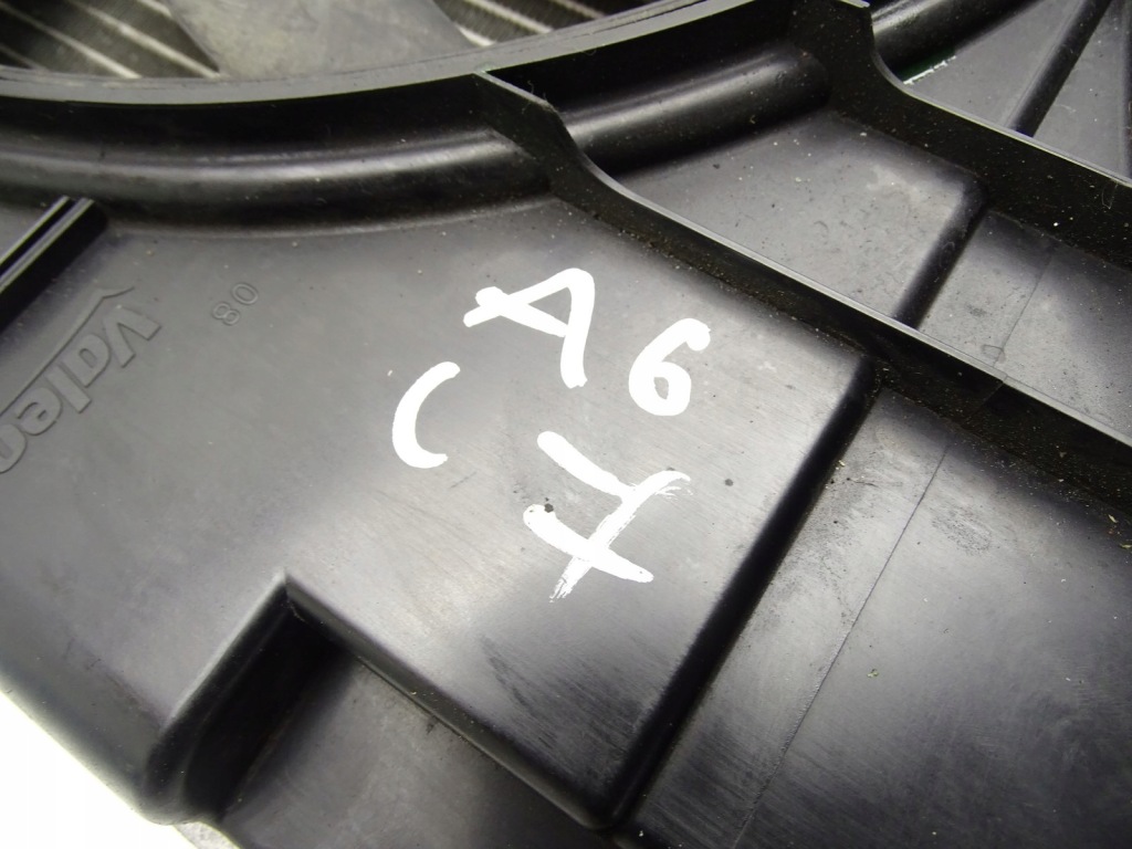 Комплект радиатор вентиляторы audi a6 c7 2.0 tdi 8k0121251l Оригинал