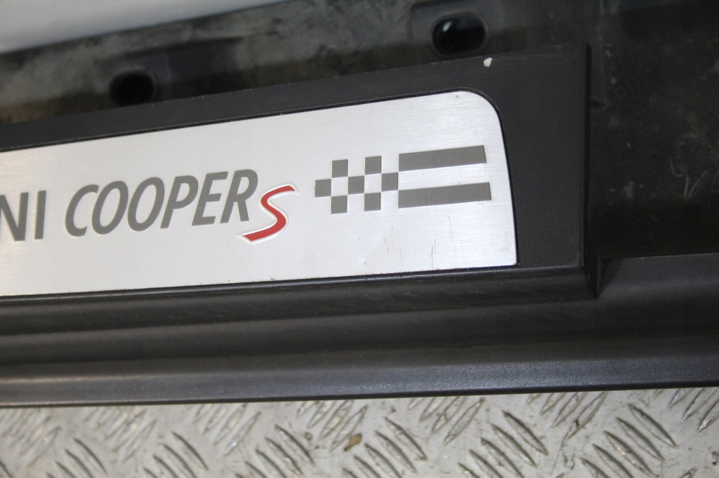 фото №7, Накладка порог левый перед mini countryman r60