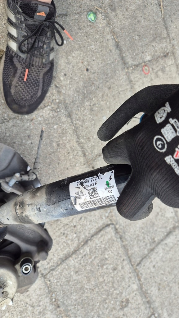 фото №7, Амортизационная стойка поворотный кулак правая vw taigo 2q0413031el 2q0407256ad