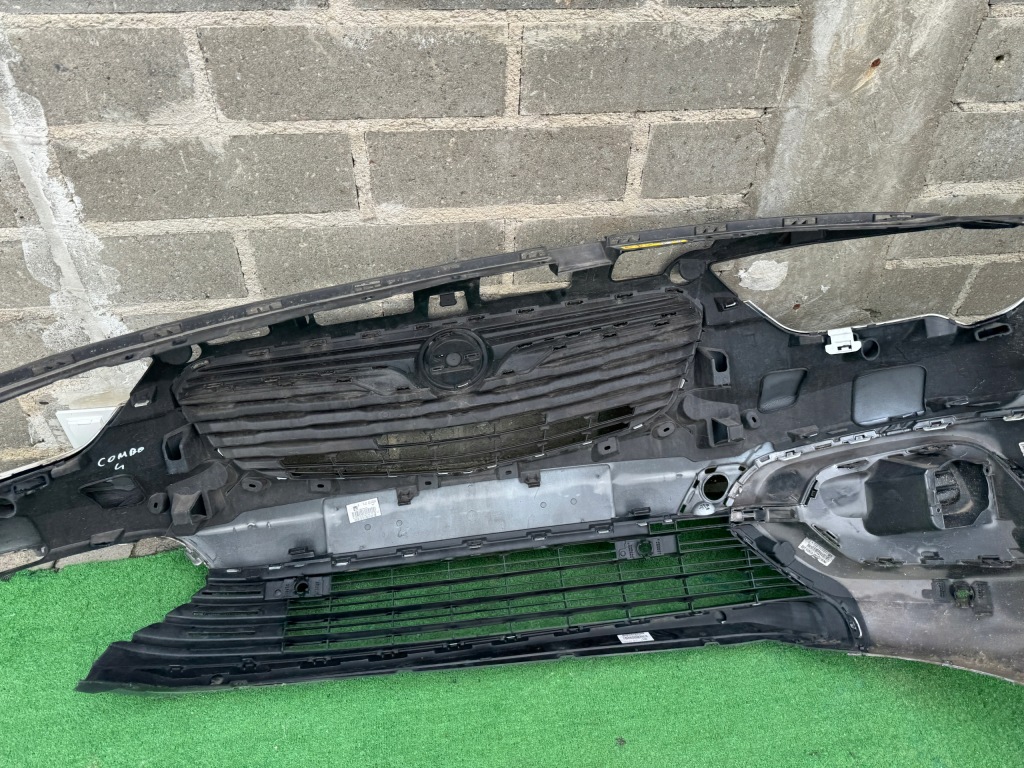 фото №8, Opel combo e решітка радіатора пасажирський бампер передній org eu