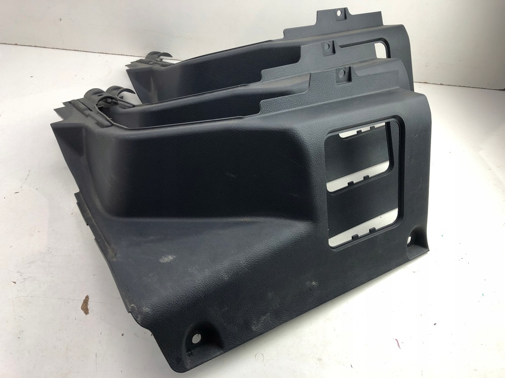 фото №1, Toyota auris ii захист акумулятора права 76973-02010