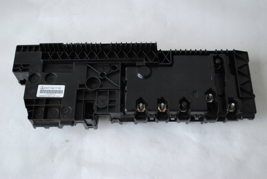 фото №1, Коробка запобіжників роз'єм a4475407780