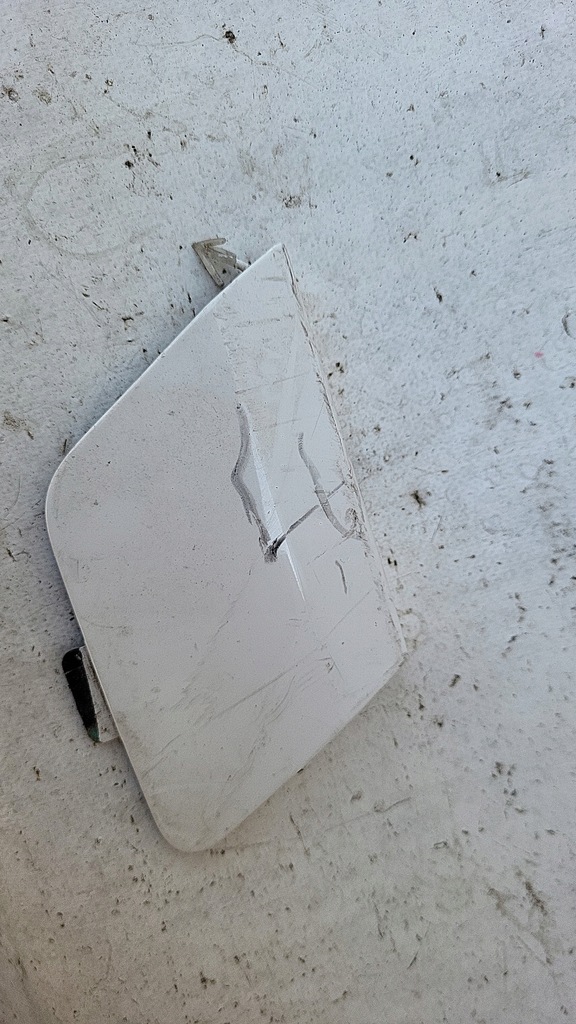 фото №1, Audi a5 8t s-line competition заглушка фаркоп перед