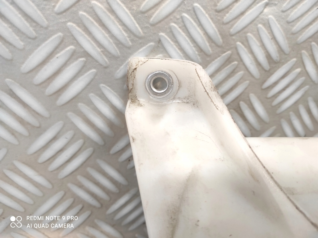 фото №6, Бачок жидкость омывателя помпа alfa romeo giulietta