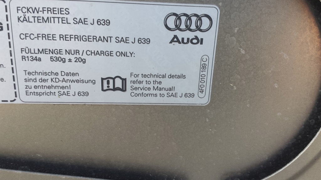 Купить Audi a6 c6 капот крышка двигателя золотая повреждённая