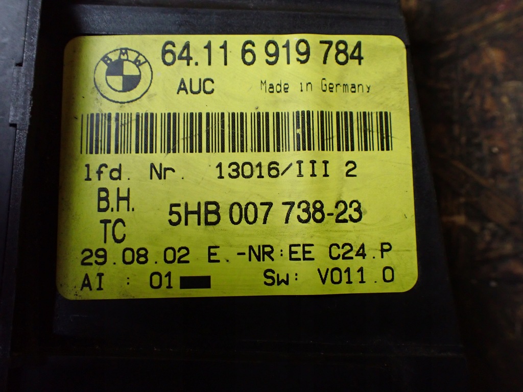 фото №10, Панель обдув кондиционера bmw 6919784 8447