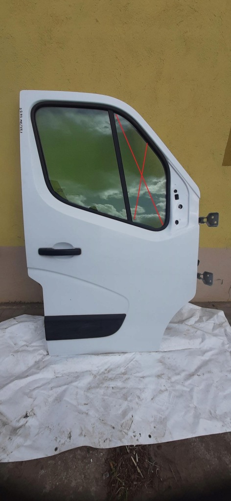 Дверь правый  перед правое  передние рестайлинг  renault master 3 dqng Цена