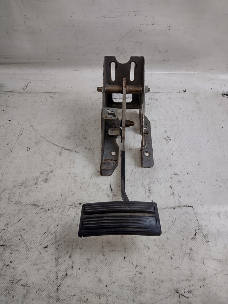 фото №1, Педаль гальма chrysler grand voyager iv автоматична коробка передач