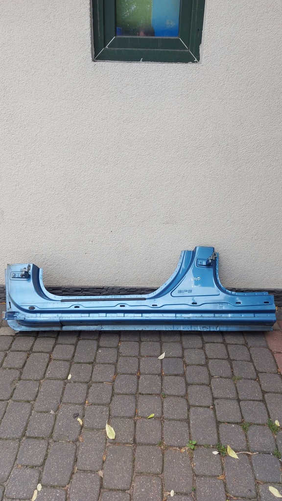 фото №1, Volvo v40 cross country поріг лівий перед