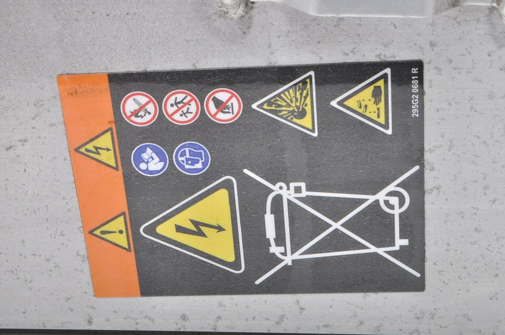 фото №10, Renault clio v captur akana 1.6 e-tech аккумулятор аккумулятор 295f17870r