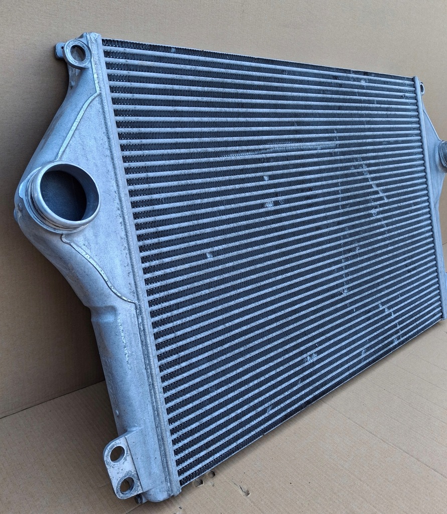 фото №3, Scania r s інтеркулер радіатор повітря оригінал 2433149