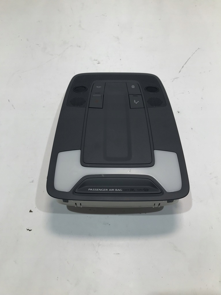 фото №1, Лампа потолочный audi a3 8y 20-