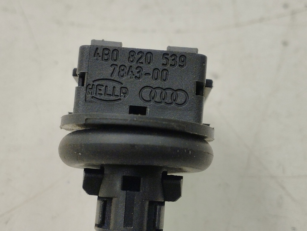 фото №5, Audi a4 s4 b6 8e 8h 2002 датчик температури внутрішньої