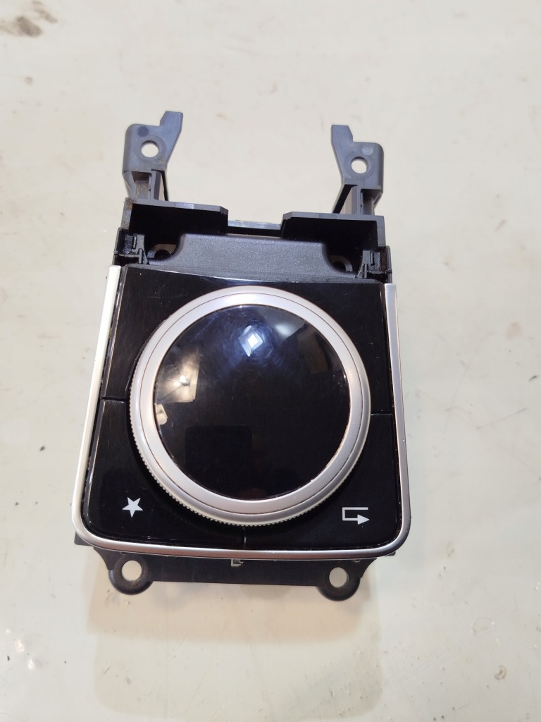 Купить Контроллер idrive mercedes w205 a2059006015