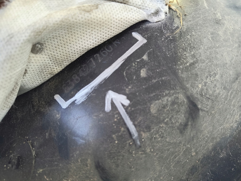 фото №7, Captur i подкрылок правое перед часть задняя 638427260r