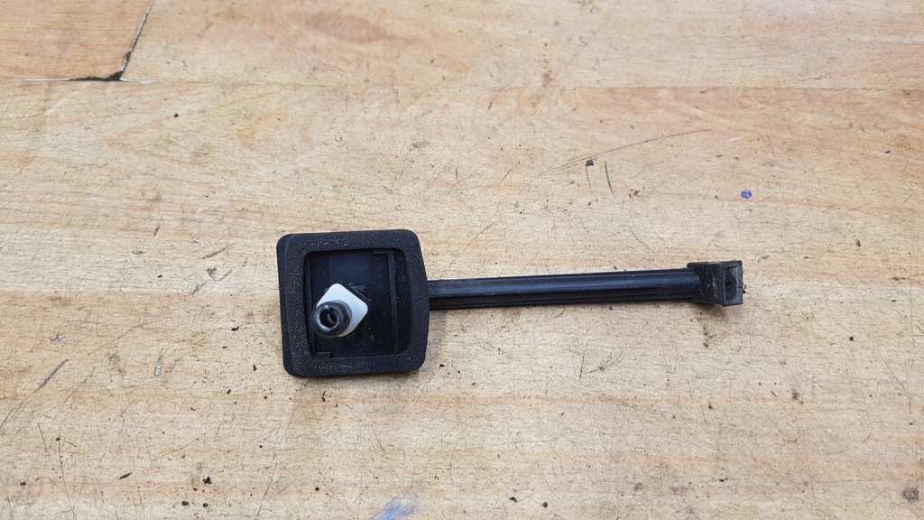 фото №1, Насадка розпилювача задня mercedes w246