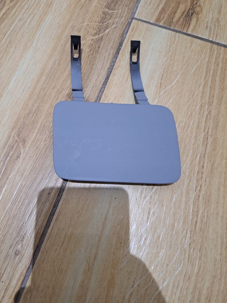 фото №1, Заглушка бампера заднего peugeot 306