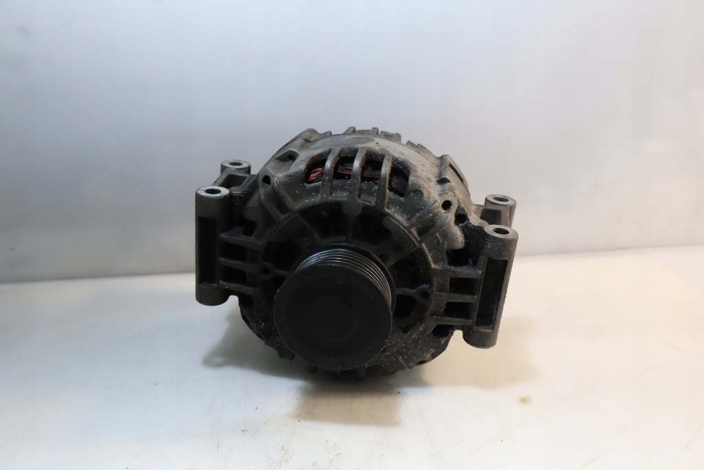 фото №1, Генератор audi a4 b7 2.0