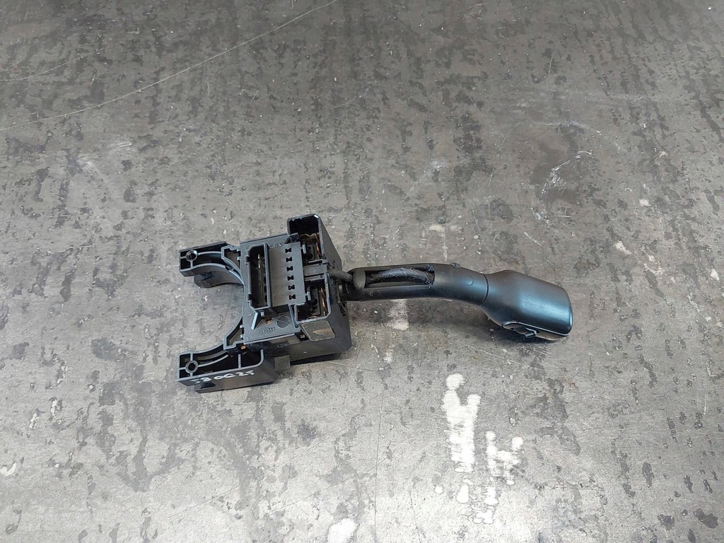 фото №6, Важіль / перемикач двірник audi a4 b5 8d 8d0953503a