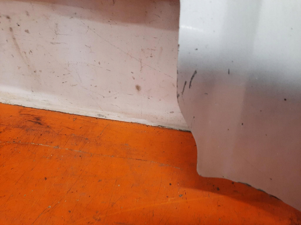 фото №8, Mitsubishi pajero sport ii 03-16 накладка бампера перед 6400c992